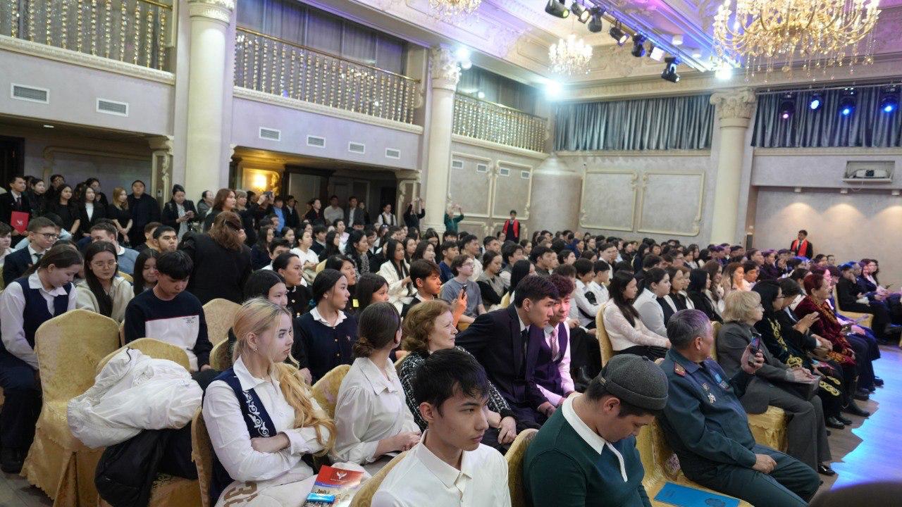 28 февраля 2025 г. Университет Омир открыл двери для будущих студентов на Дне профориентации.