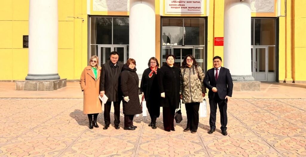 Доцент Университета Омир провела гостевую лекцию для студентов специальности «Таможенное дело»