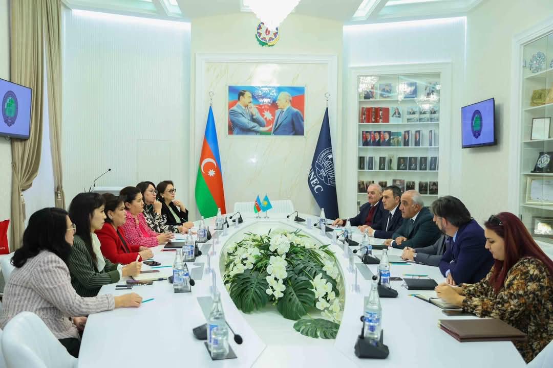 Делегация Университета Омир находится в Баку  (Азербайджанский Государственный Экономический Университет)  в университете UNEC