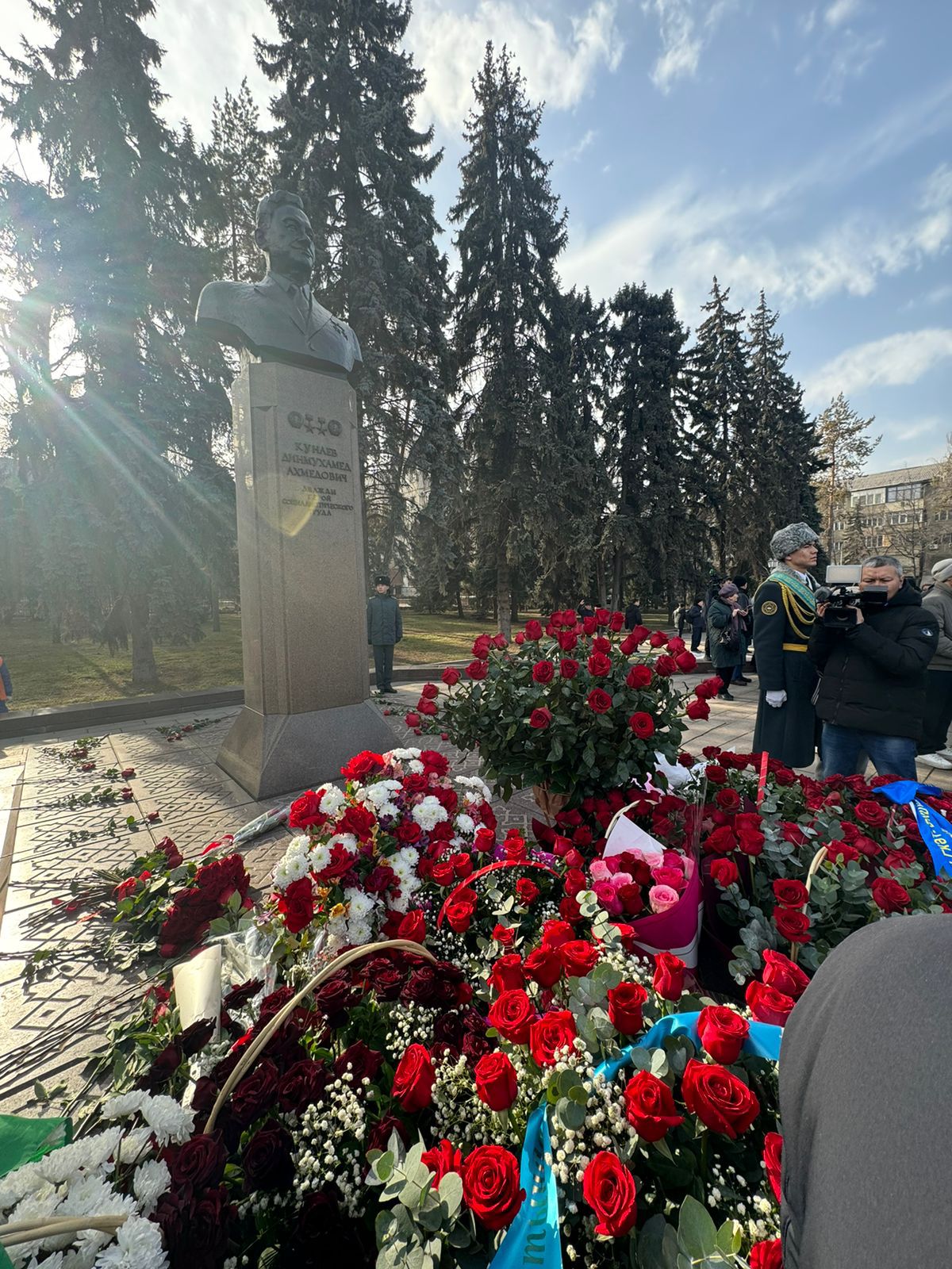 Участие Университета Омир в церемонии возложения цветов, посвящённой 114-летию .