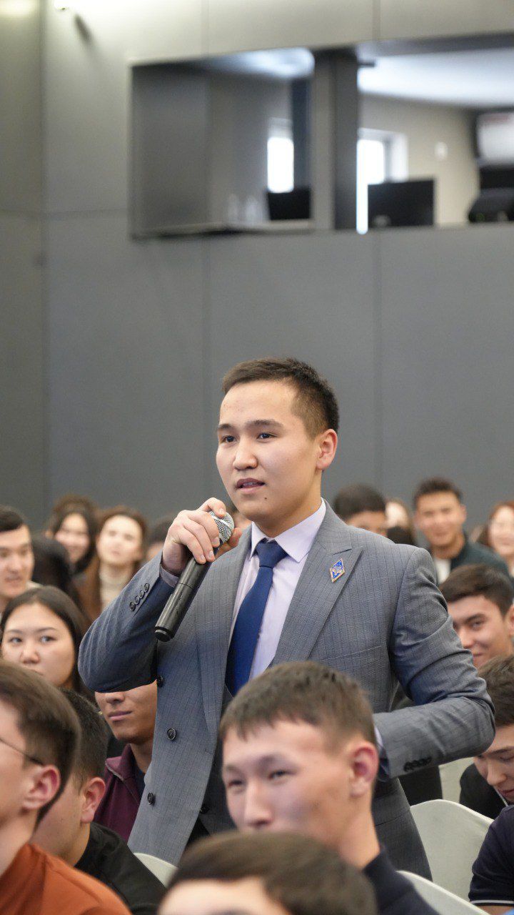В Университете Омир состоялась гостевая лекция Председателя Центральной избирательной комиссии Республики Казахстан.