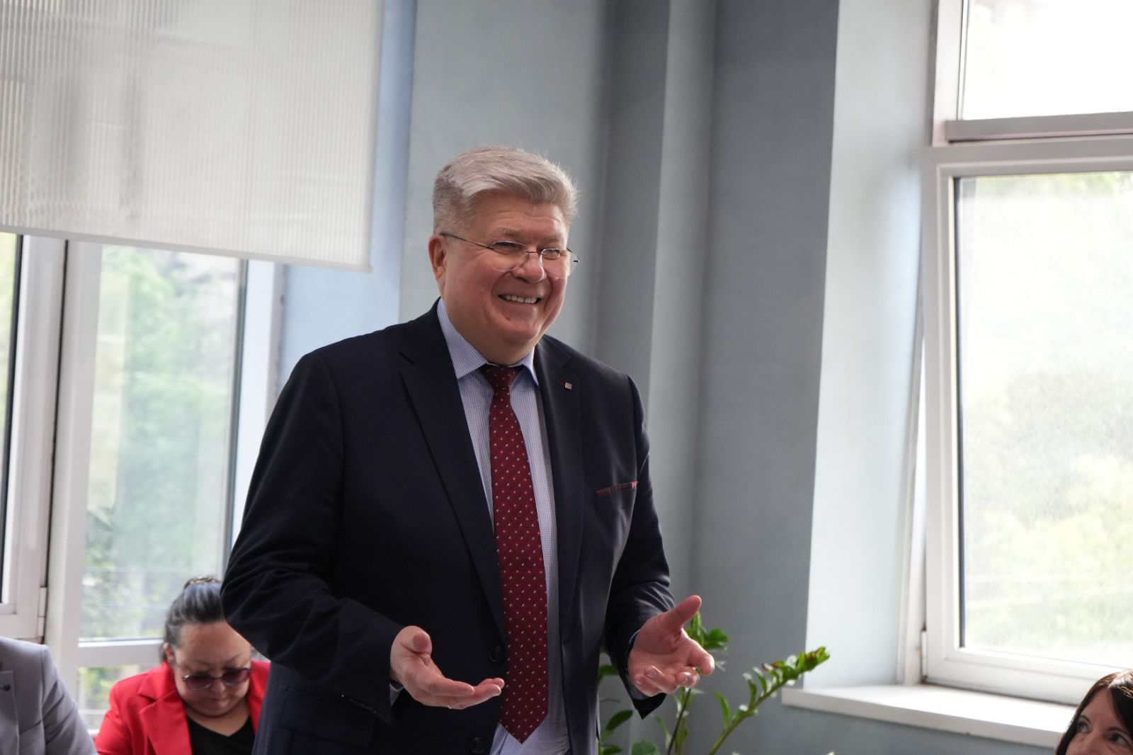 В Университете Омир состоялся международный круглый стол на тему: «Искусственный интеллект и трансформация юридической профессии: новые вызовы и направления развития».